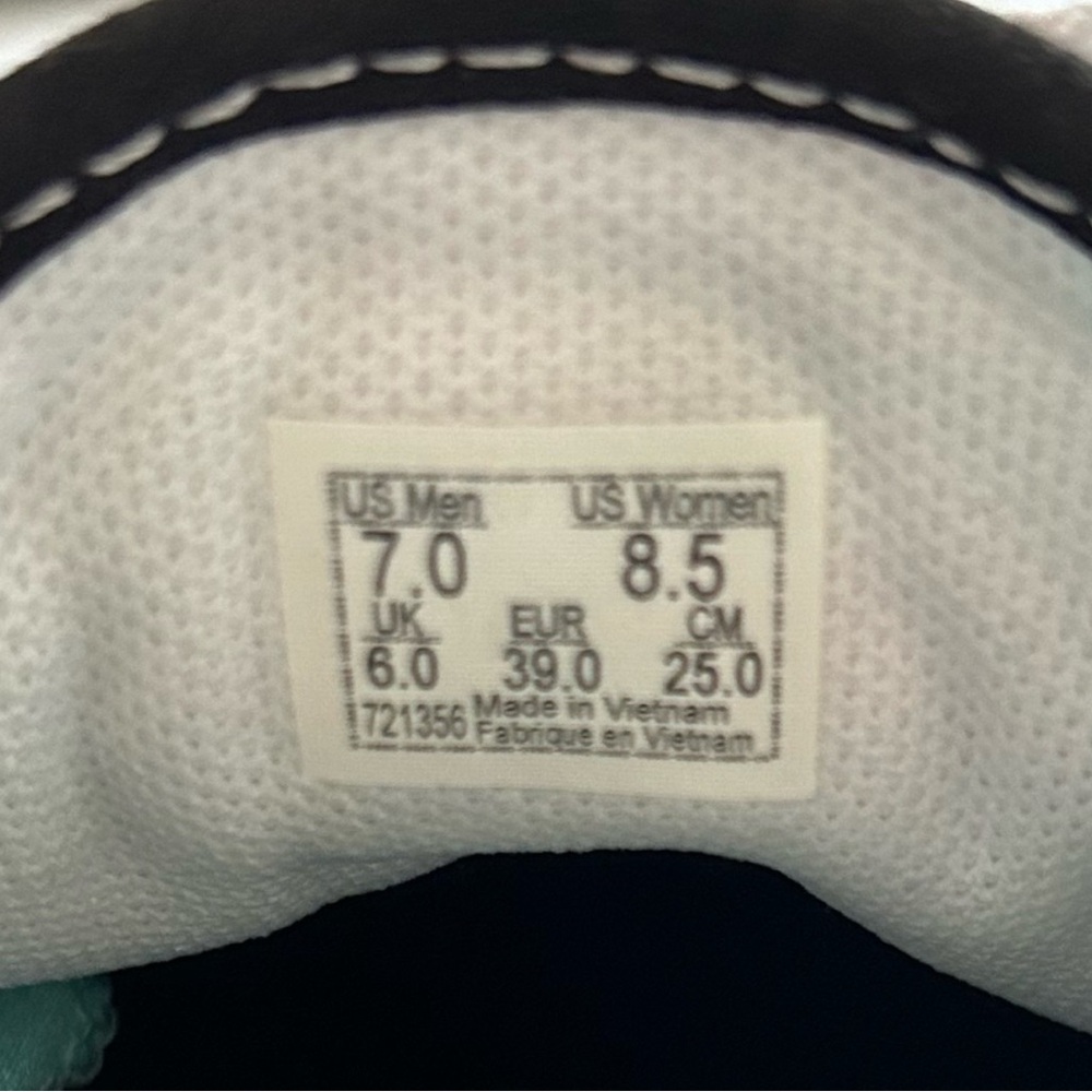 VANS SNEAKERS - Picture 9 of 9